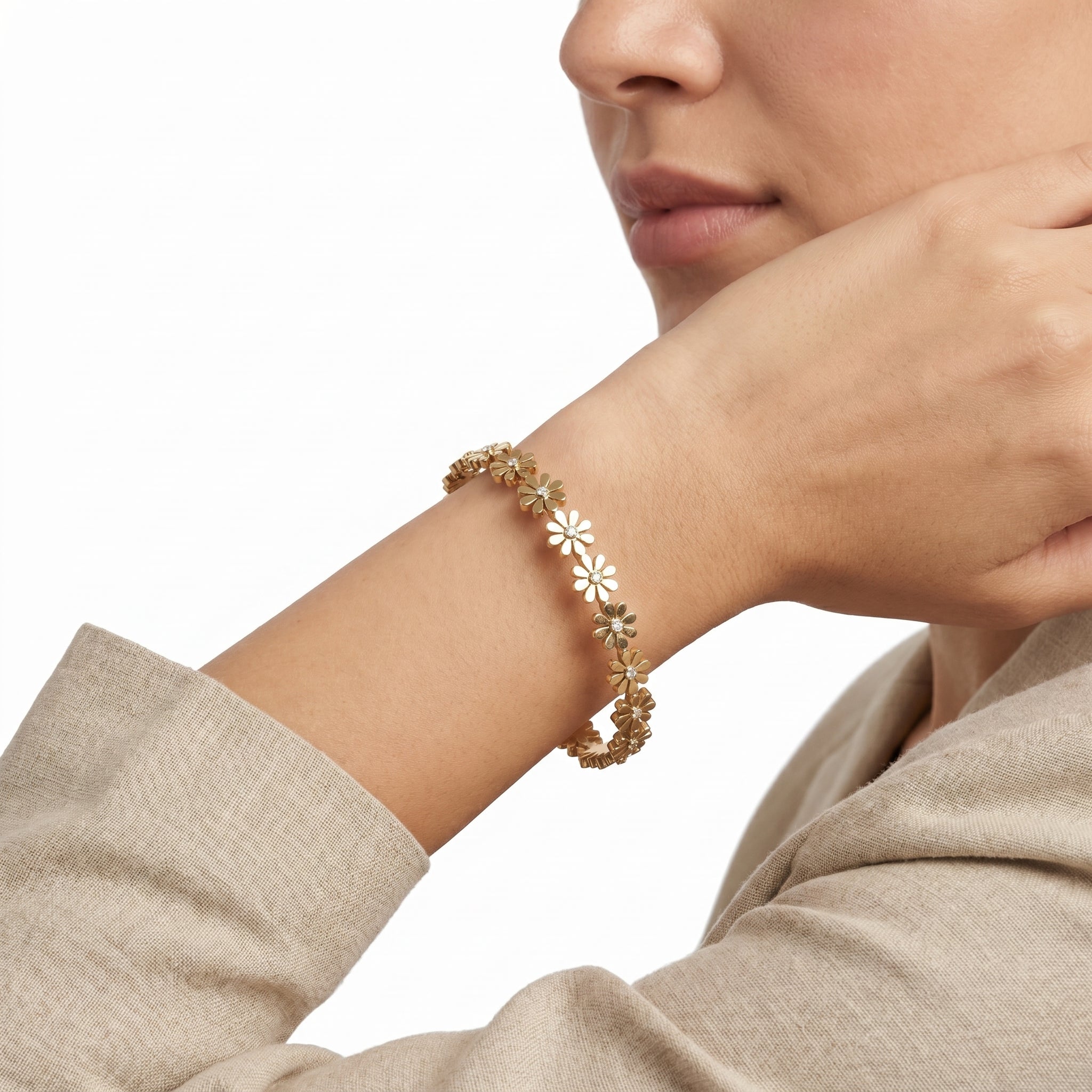Gold Daisy Flower Bangle – Floral CZ Fashion Jewellery Bracelet