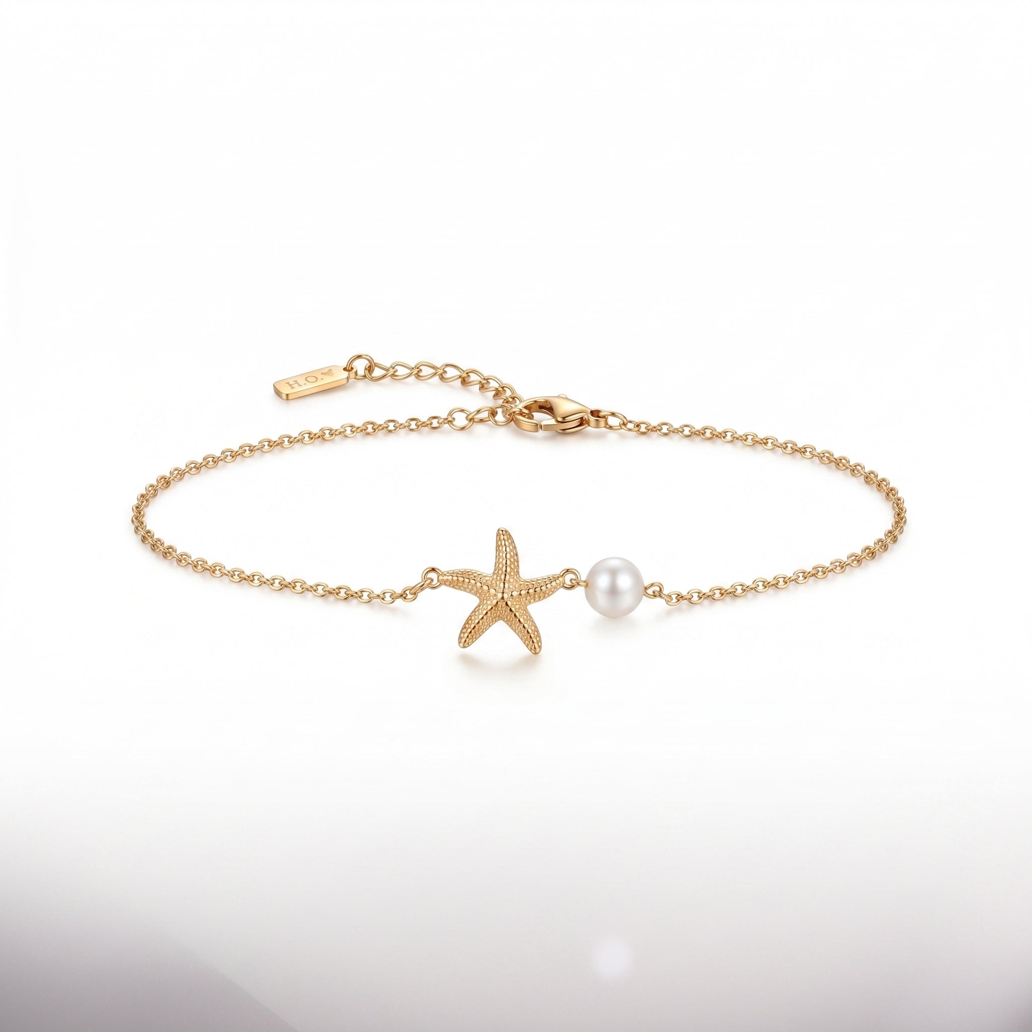 Starfish & Pearl Gold Bracelet – Ocean-Inspired Fashion Jewellery