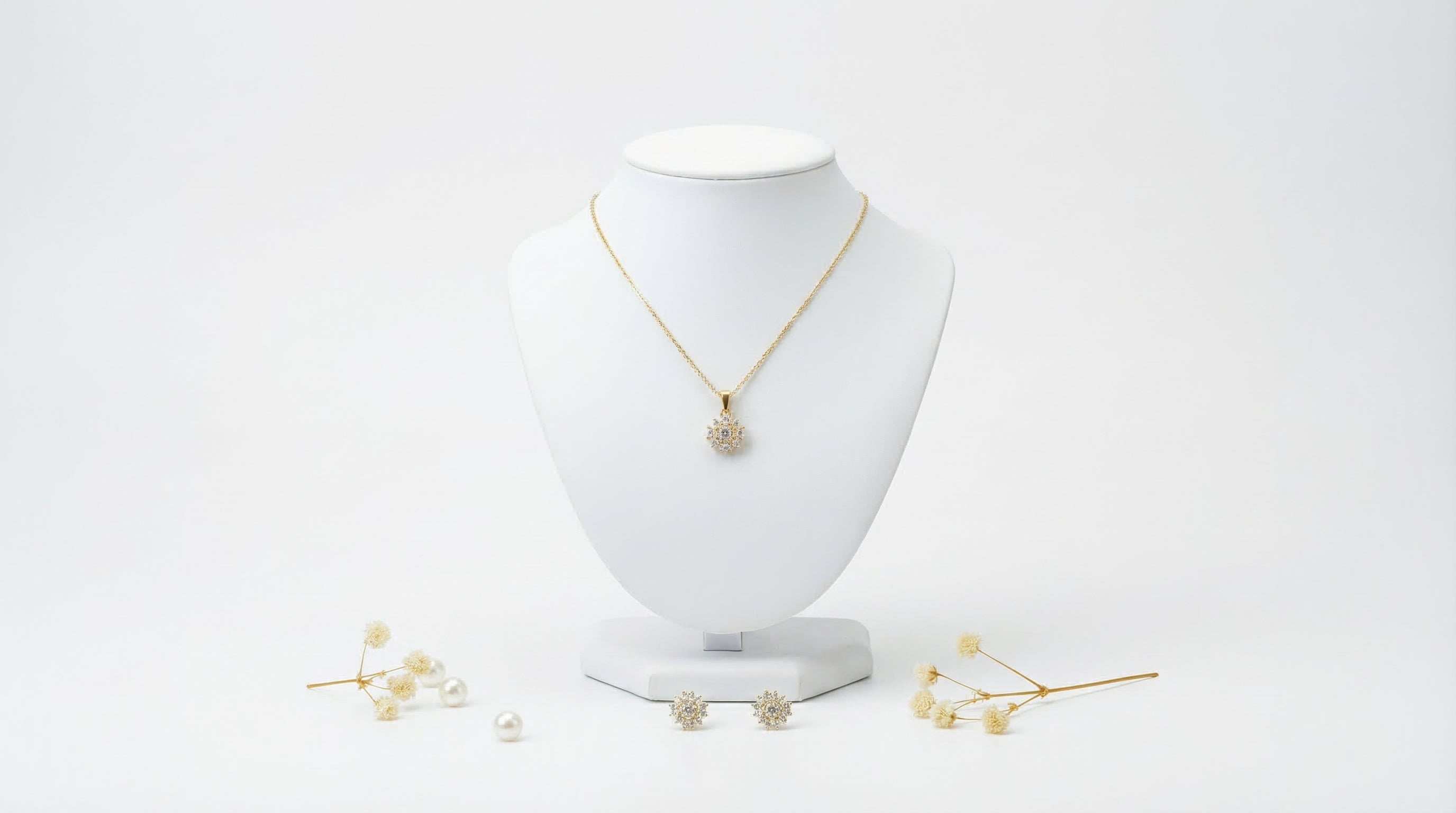 BloomCharm Pendant With Earring Set