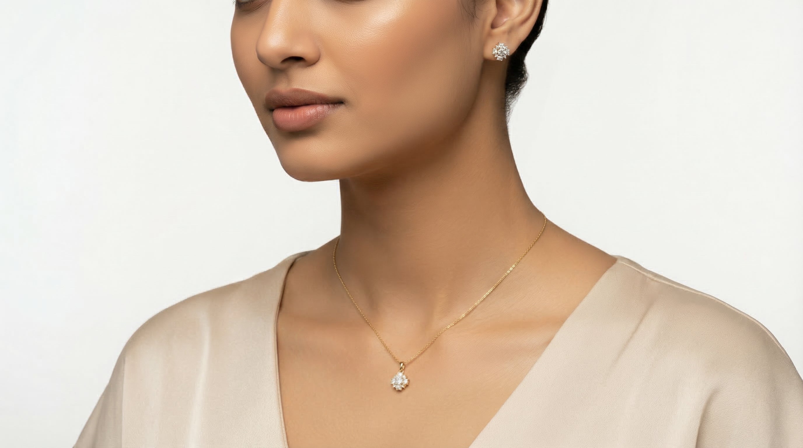 BloomCharm Pendant With Earring Set