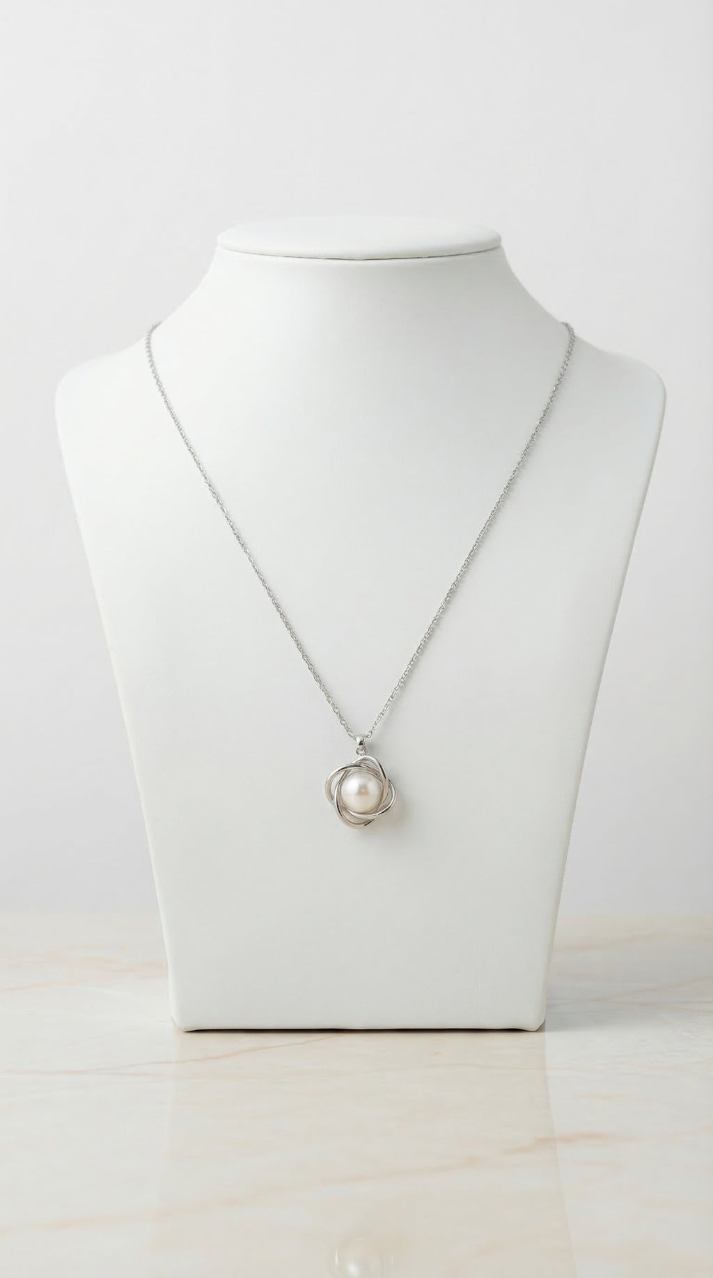 Classic Pearl Halo Charm